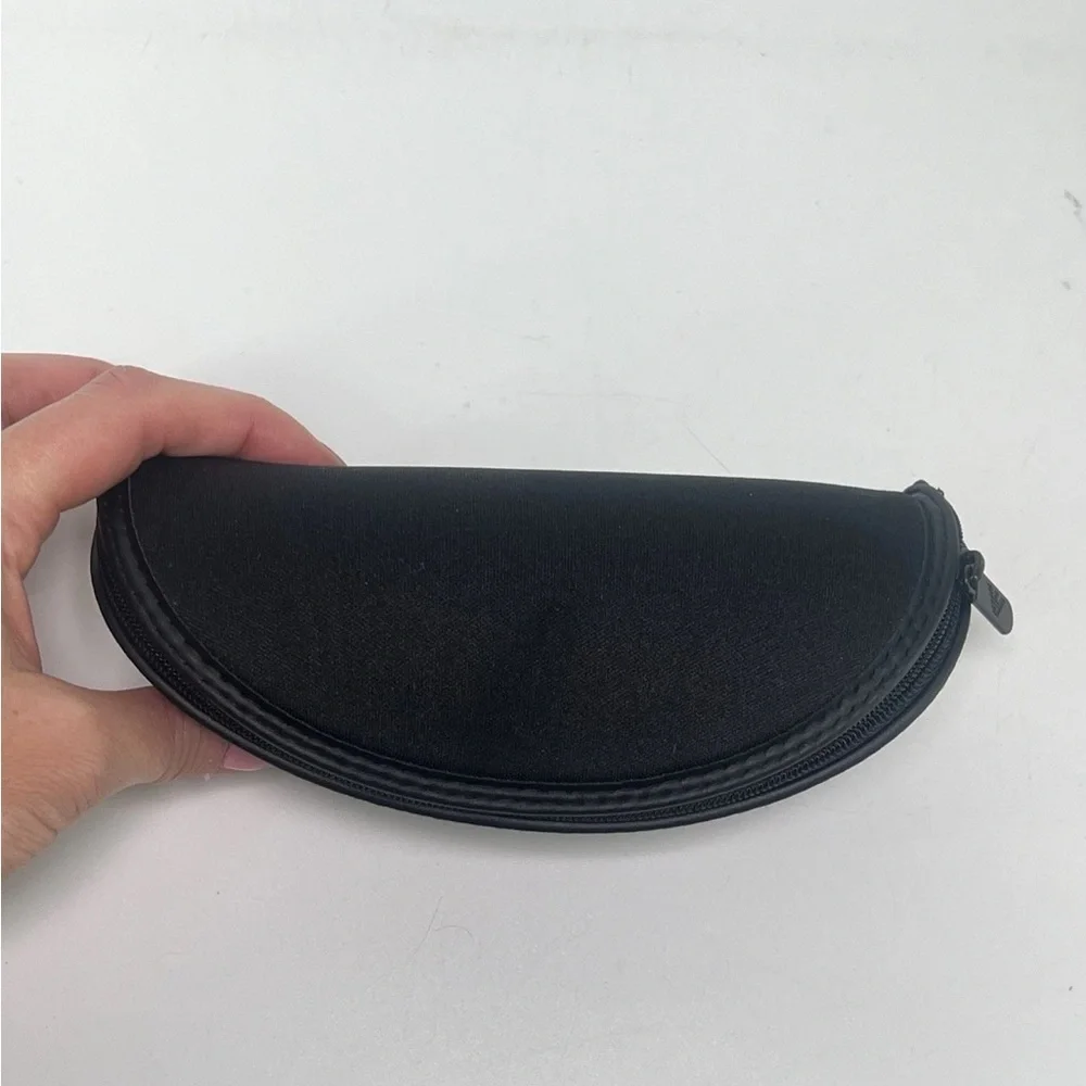 NEW Unused Emporio Armani Black Soft Side Zipped Eyewear Case